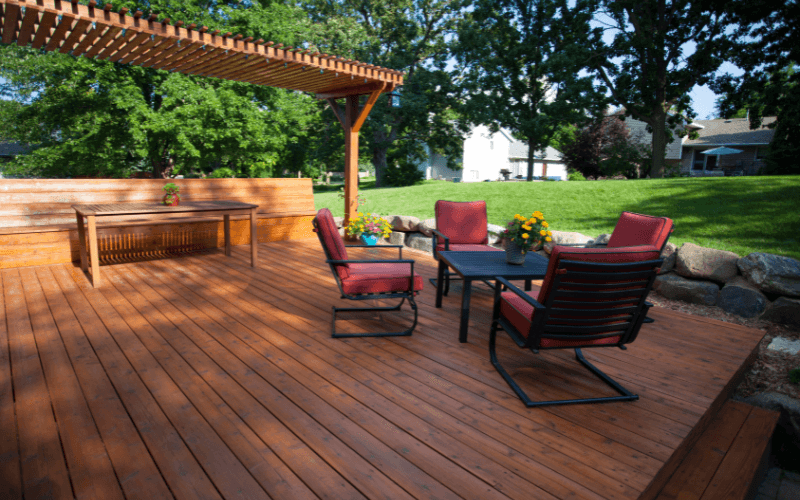 Matching-beautiful-stained-deck-pergola_result
